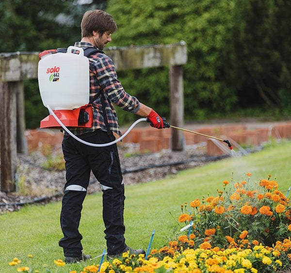 Solo 442 16 Litre Battery Operated Sprayer