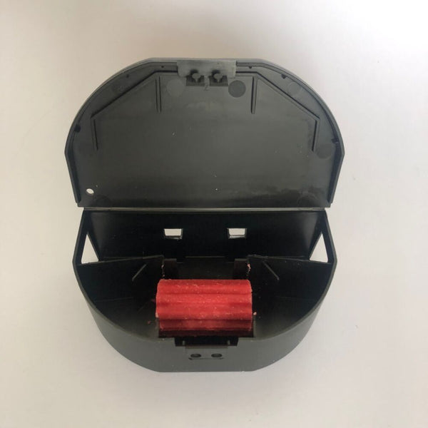 Pest Defence Mouse Bait Station Open with Bait